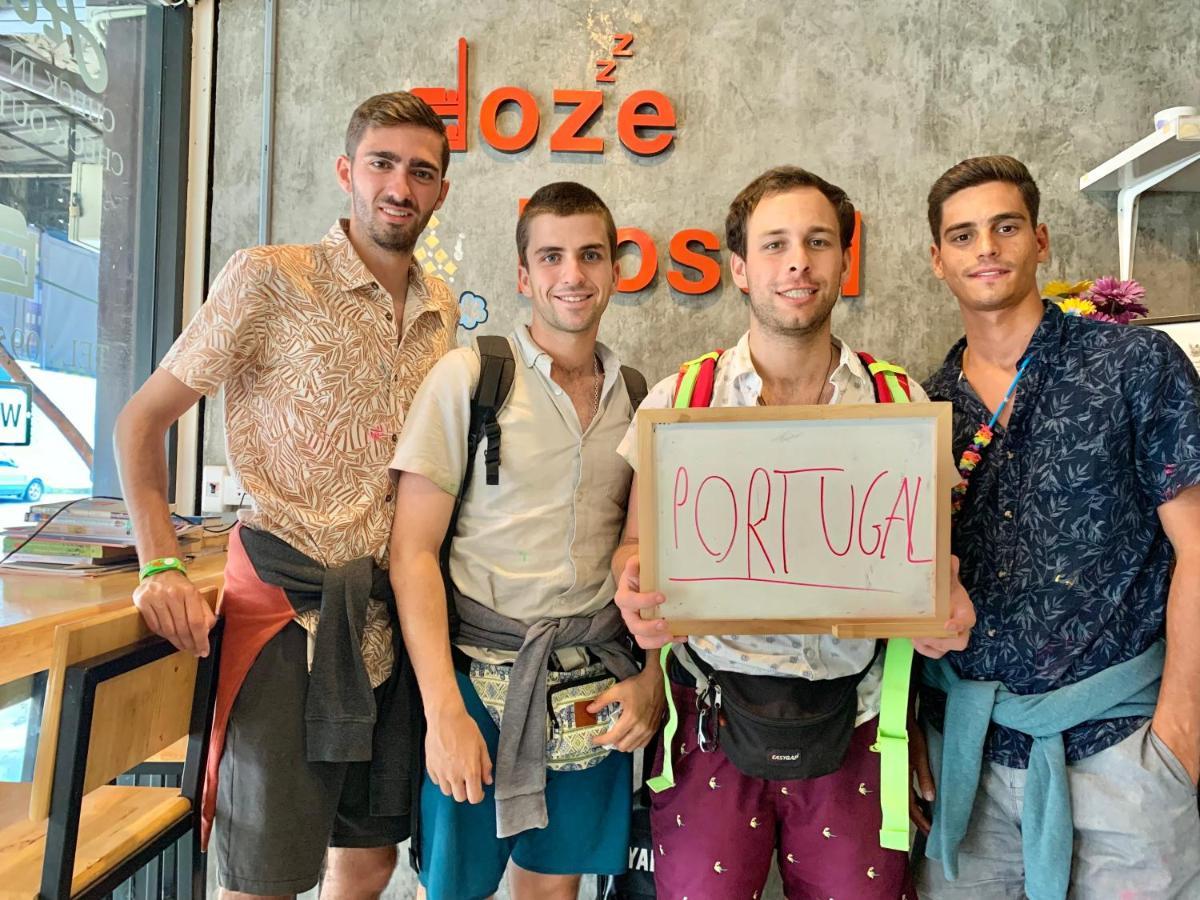 Doze Hostel Chiang Mai Exterior foto