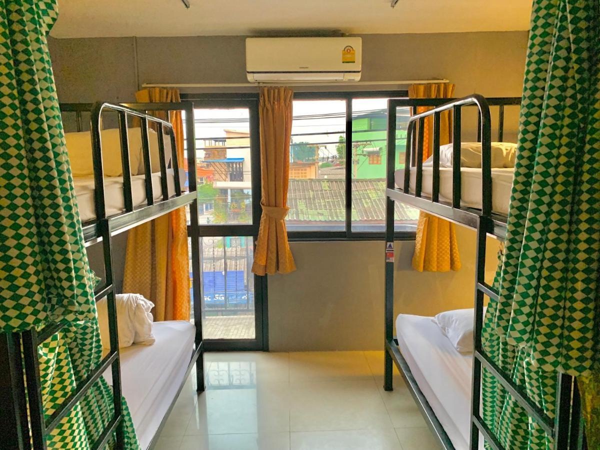 Doze Hostel Chiang Mai Exterior foto